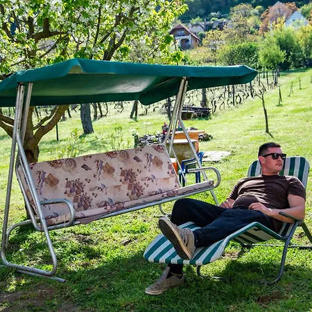 Nosztalgia Nyaralohaz