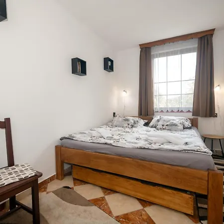 Nosztalgia Nyaralohaz