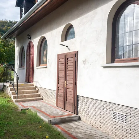 Nosztalgia Nyaralohaz * Szigliget